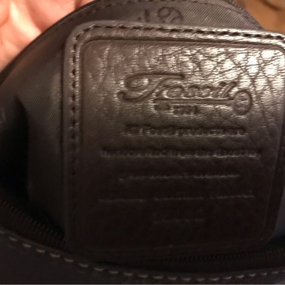 Fossil Chocolate Brown Pebbled Leather Shoulder Bag - Picture 2 of 8